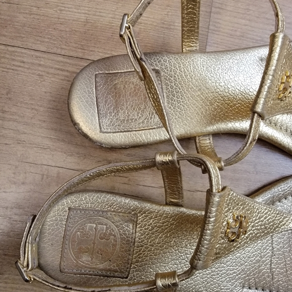 Tory Burch Britton Flat Thong Sandals - Picture 8 of 10